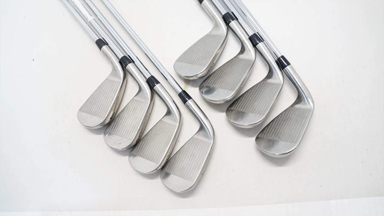 Titleist T300 Iron Set 4-Pw, 48 Regular Flex Amt Red Steel 1046688 Good 6 Titleist T300 Iron Set 4-Pw, 48 Regular Flex Amt Red Steel 1046688 Good - Image 4