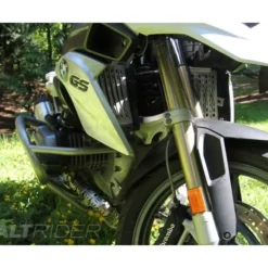 AltRider Crash Bars BMW R1200GS 2013 Black / Without Skid Plate Bracket [Blemished - Very Good] -taylormade shop alt rider bmwr1200 gs water cooled crash bars