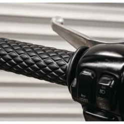 Burly Brand Rubber Diamondback Grips -taylormade shop burly brand rubber diamondback grips 3 scaled