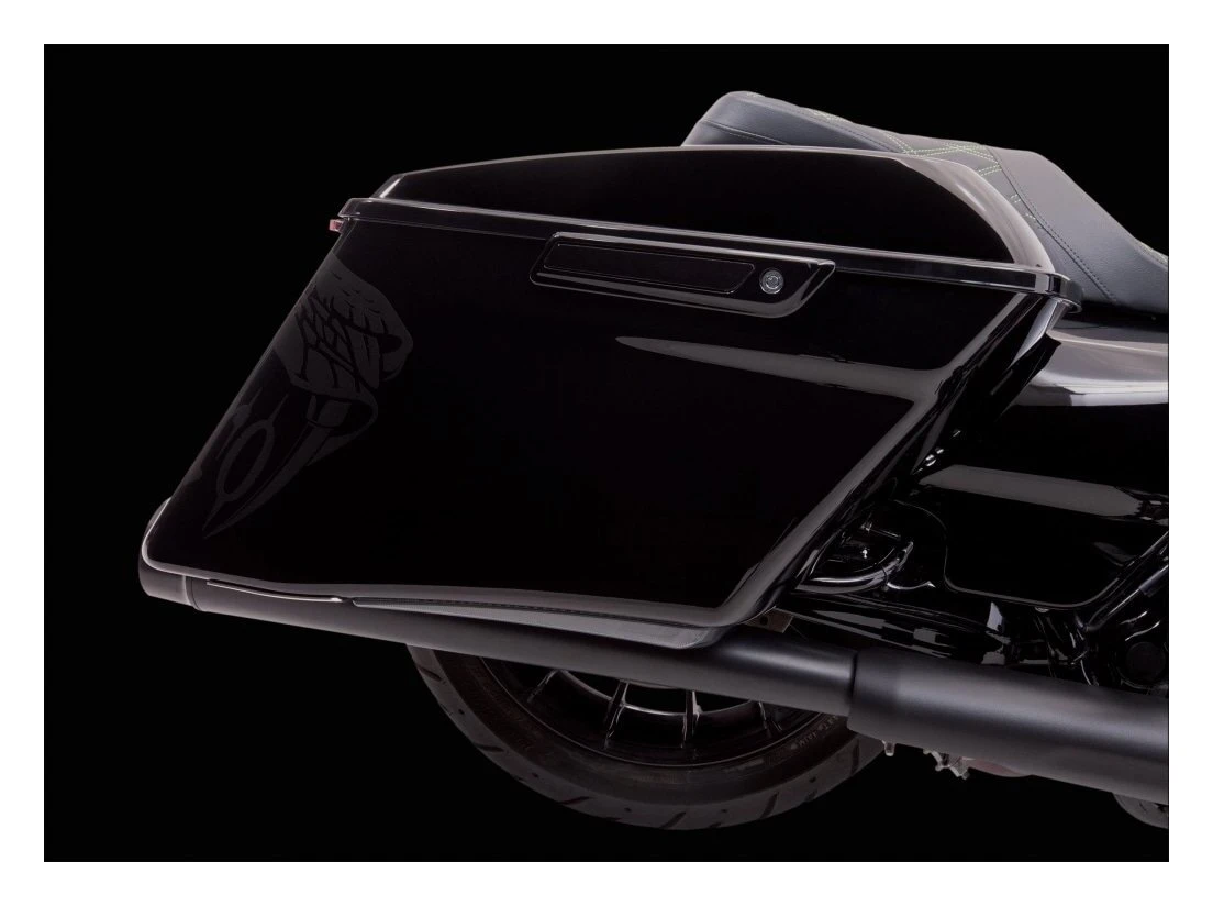 Ciro Machete Extended Saddlebag LED Lights For Harley Touring 2015-2023 4 Ciro Machete Extended Saddlebag LED Lights For Harley Touring 2015-2023 - Image 2