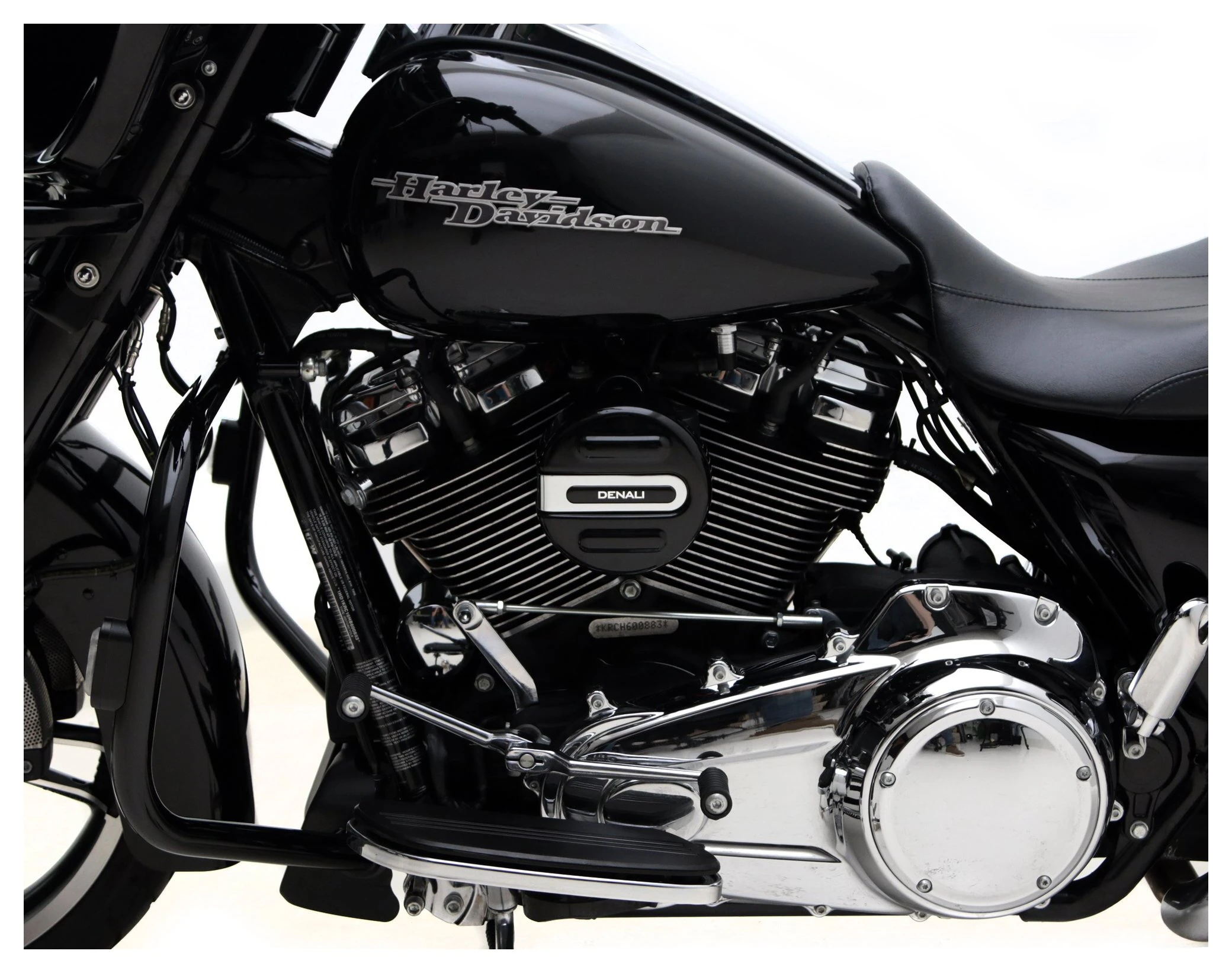 Denali Soundbomb Horn Cover And Mount For Harley Touring 2014-2023 6 Denali Soundbomb Horn Cover And Mount For Harley Touring 2014-2023 - Image 4