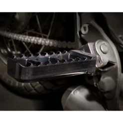 Joker Machine Adjustable Serrated Narrow Foot Pegs For Triumph 2001-2015 9 Joker Machine Adjustable Serrated Narrow Foot Pegs For Triumph 2001-2015 -taylormade shop joker machine peg nrw seratd tri 1