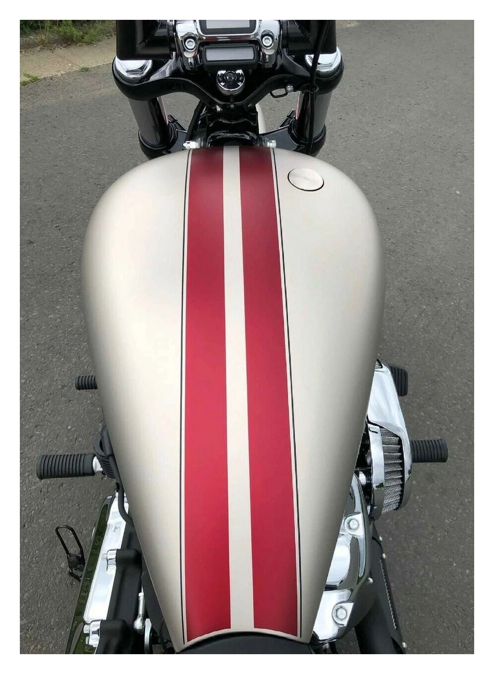 Kodlin USA Stretched Gas Tank For Harley Softail 2018-2023 6 Kodlin USA Stretched Gas Tank For Harley Softail 2018-2023 - Image 4