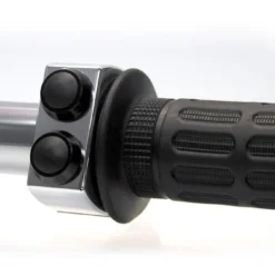 Motogadget M-Switch Switch Housing For 1" Bars -taylormade shop motogadgetm switch switch housingfor1 bars polished housing black buttons